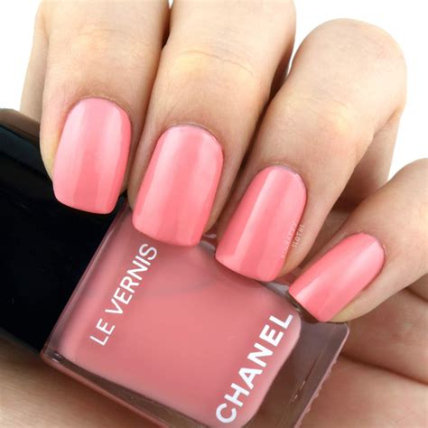 chanel cruise vernis|Chanel vernis 610 halo.